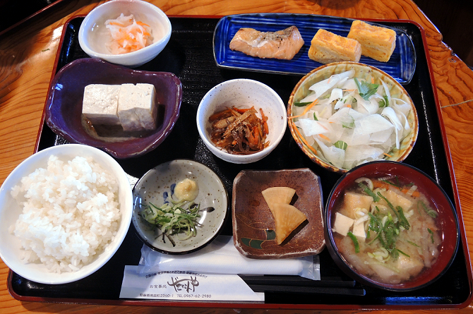 Typical main course ryokan breakfast, stay in a ryokan, the real japan