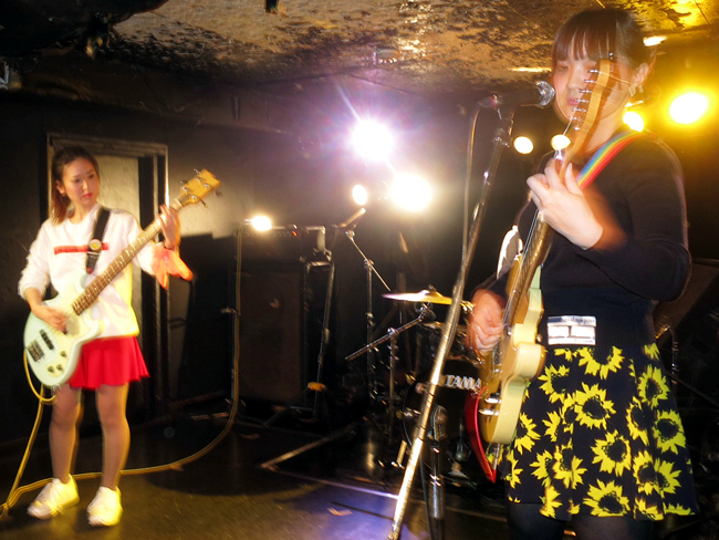 Valentines @ Shinjuku Jam Valentines from what gets my vote as the best show of 2015; the "Girls Harou Beat" 3 day event at Shinjuku Jam organised by Sazanami Label