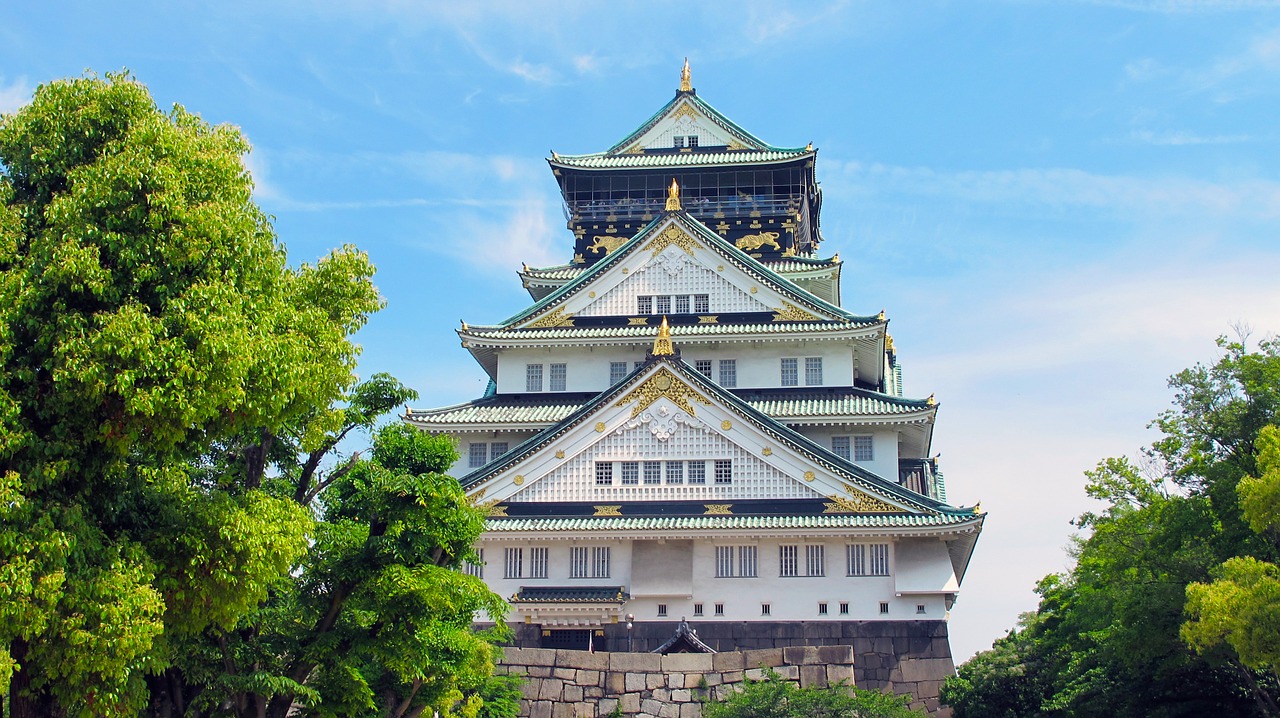 TRJ_Osaka_Castle