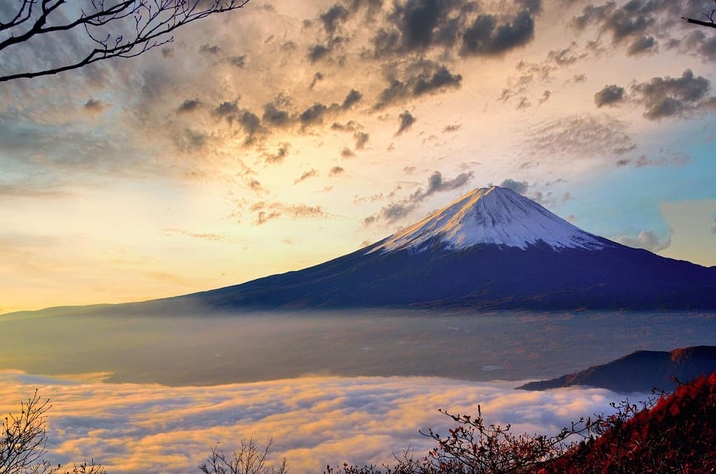 Mt Fuji in autumn The Real Japan