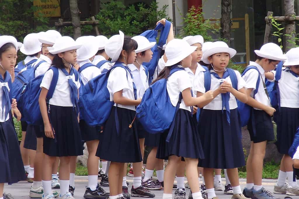 Japanese schoolchildren teaching opportunities in Japan The Real Japan