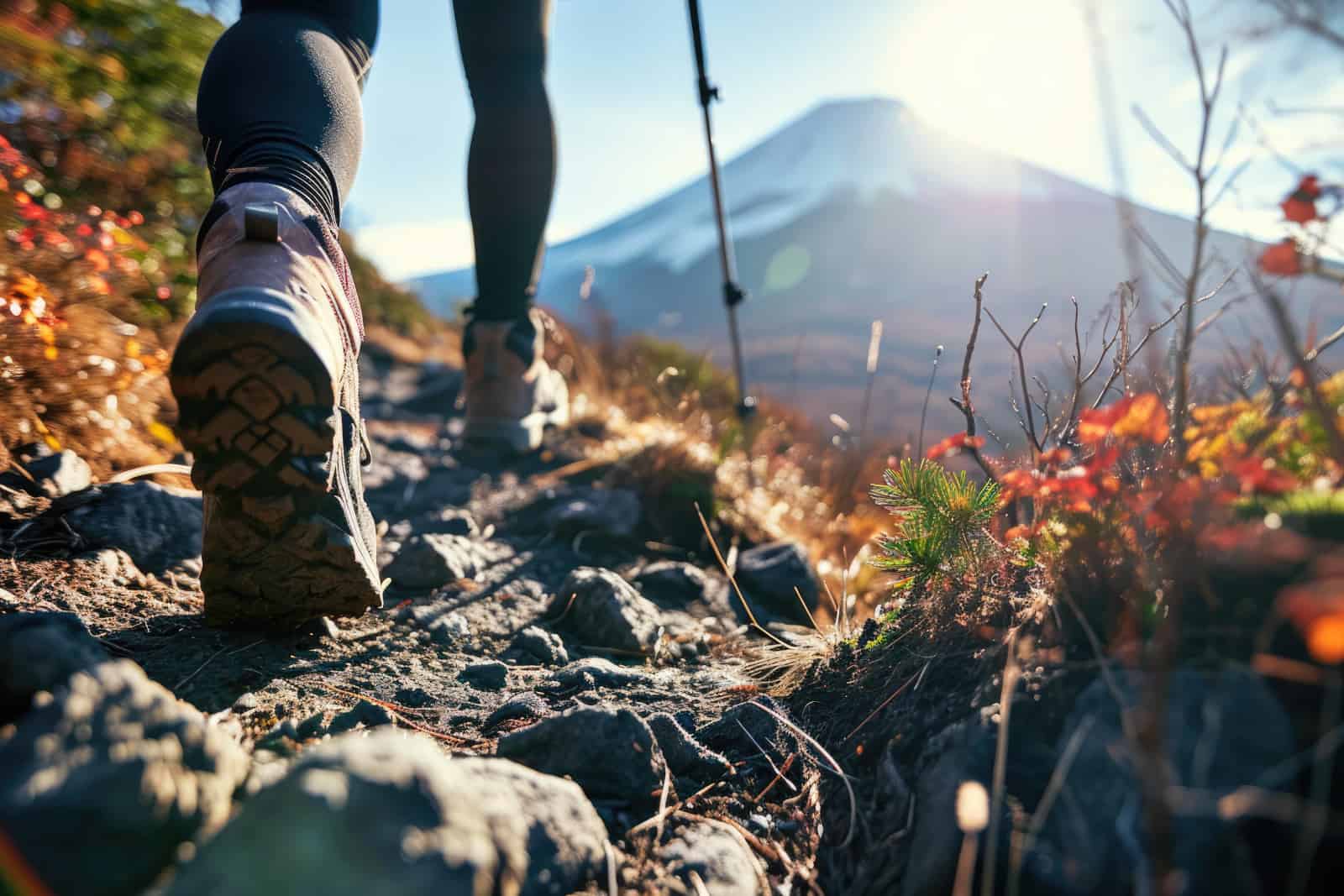 hiking mt fuji outdoor activities Japan featured
