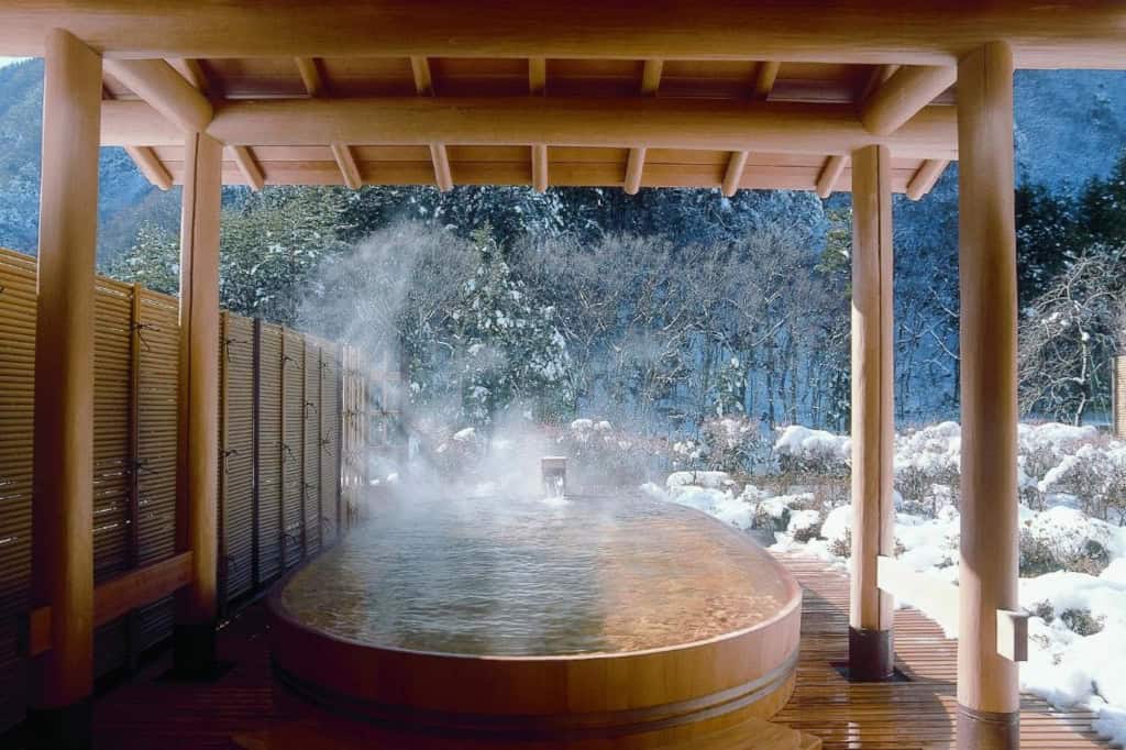 Nishiyama Onsen Keiunkan Hokkaido sustainable accommodation