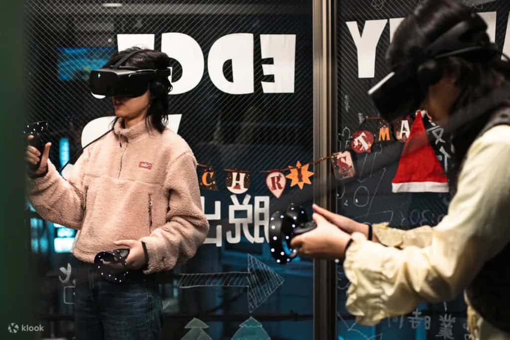 Challenge VR Escape Game Experience Tokyo