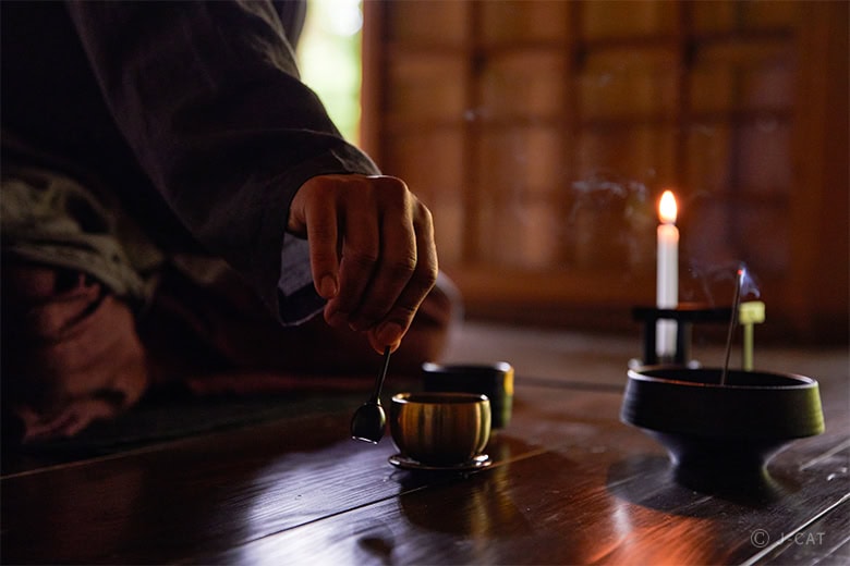 bells flute song zen mediation Tokoan Hakone