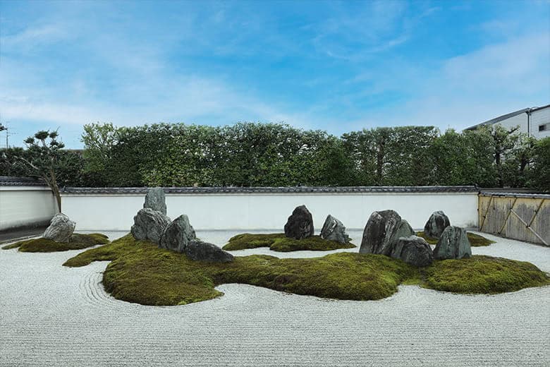 Koseiji Kyoto zen meditation Shinwa-no-Niwa rock garden
