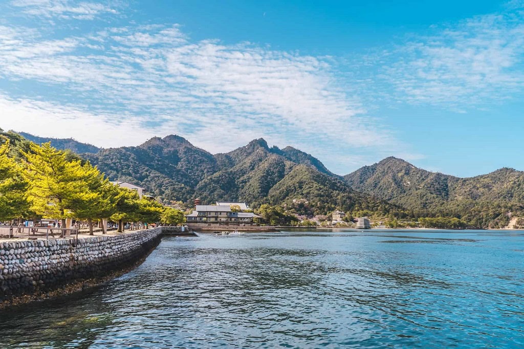 Miyajima tour coastline